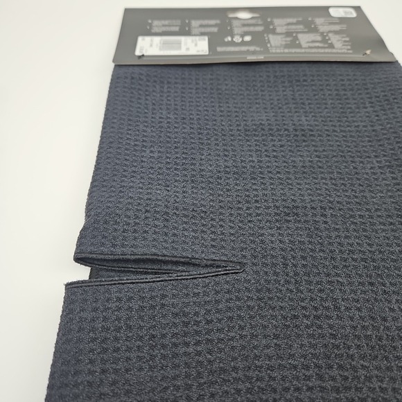 Adidas Golf Club Towel Black 17" x 40" IA2696 New - Picture 4 of 5